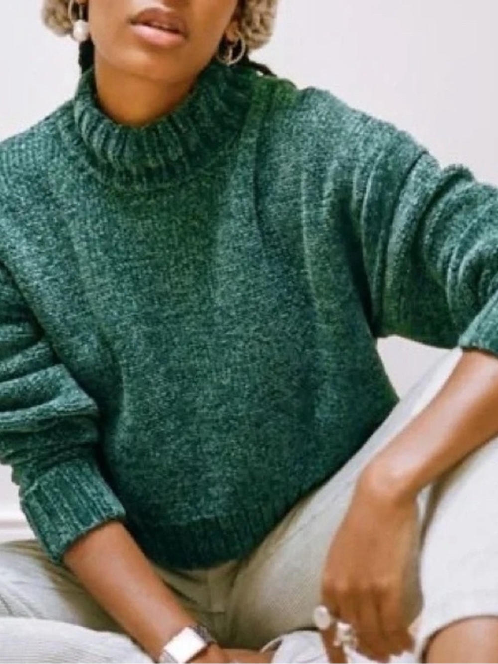 Urban Outfitters Chenille Cropped Mock Neck Sweater Emerald Green‎